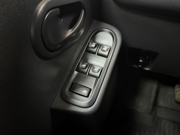 Lada (ВАЗ) Largus I Рестайлинг с пробегом 2026 года, цена 1 780 000 рублей, 7500 км, универсал, Автокод Объявления