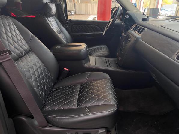 Chevrolet Tahoe III с пробегом 2013 года, цена 2 250 000 рублей, 208443 км, внедорожник, Автокод Объявления