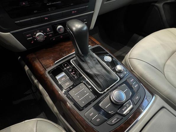 Audi A6 IV (C7) Рестайлинг с пробегом 2015 года, цена 2 799 000 рублей, 163139 км, седан, Автокод Объявления