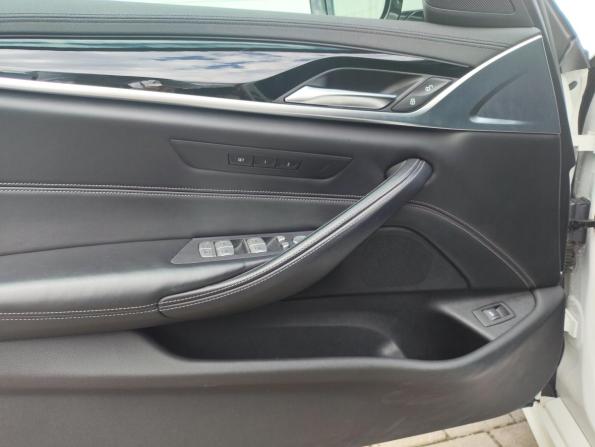 BMW 5 серии VII (G30/G31/G38) с пробегом 2019 года, цена 3 799 000 рублей, 82755 км, седан, Автокод Объявления
