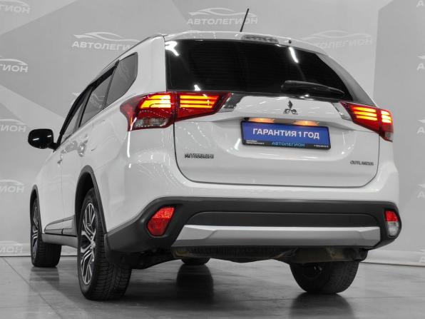 Mitsubishi Outlander III Рестайлинг 2 с пробегом 2016 года, цена 2 480 000 рублей, 71100 км, внедорожник, Автокод Объявления