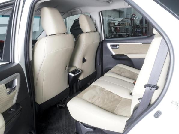 Toyota Fortuner II с пробегом 2018 года, цена 3 215 000 рублей, 133471 км, внедорожник, Автокод Объявления