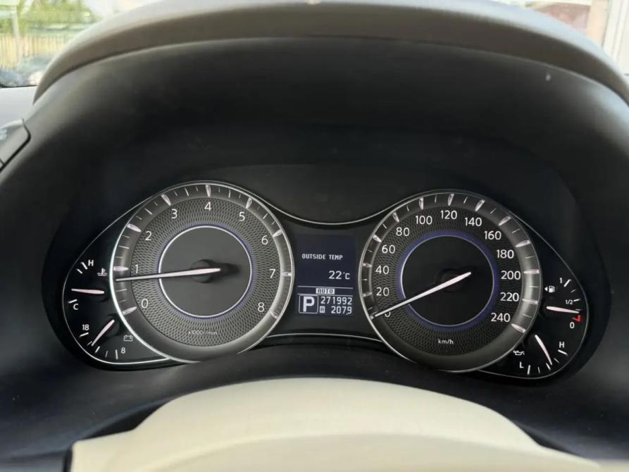 Infiniti QX56 II Новосибирск  - изображение 13