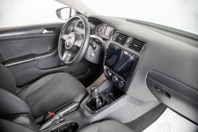 Volkswagen Jetta VI с пробегом 2014 года, цена 849 000 рублей, 233654 км, седан, Автокод Объявления