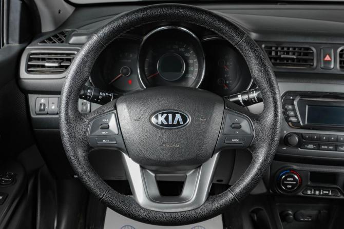 Kia Rio III с пробегом 2013 года, цена 859 000 рублей, 297800 км, седан, Автокод Объявления