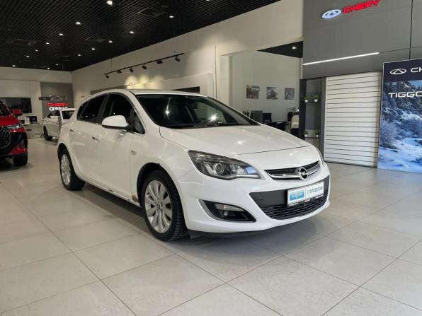 Opel Astra J Рестайлинг с пробегом 2013 года, цена 650 000 рублей, 260123 км, хэтчбек, Автокод Объявления