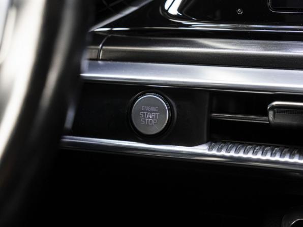 Kia K5 III с пробегом 2021 года, цена 3 499 000 рублей, 54832 км, седан, Автокод Объявления