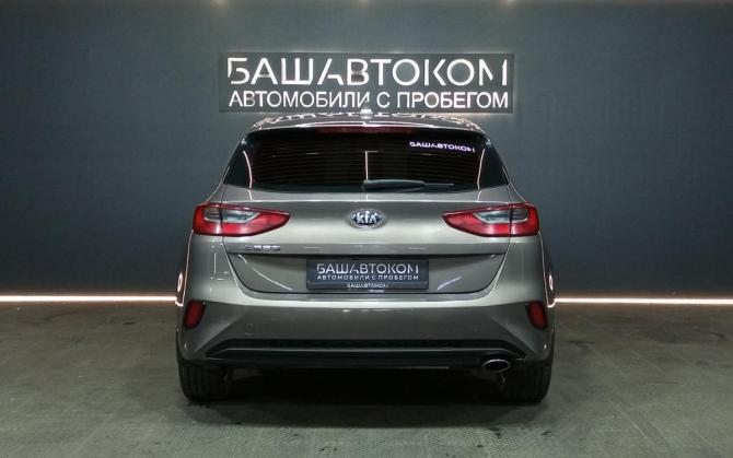 Kia Ceed III с пробегом 2018 года, цена 1 700 000 рублей, 116071 км, универсал, Автокод Объявления