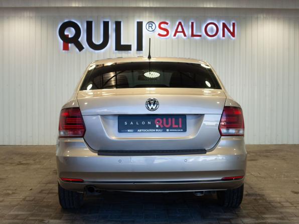 Volkswagen Polo V с пробегом 2015 года, цена 1 010 000 рублей, 166734 км, седан, Автокод Объявления