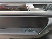 Volkswagen Touareg II Рестайлинг Санкт-Петербург  - изображение 37