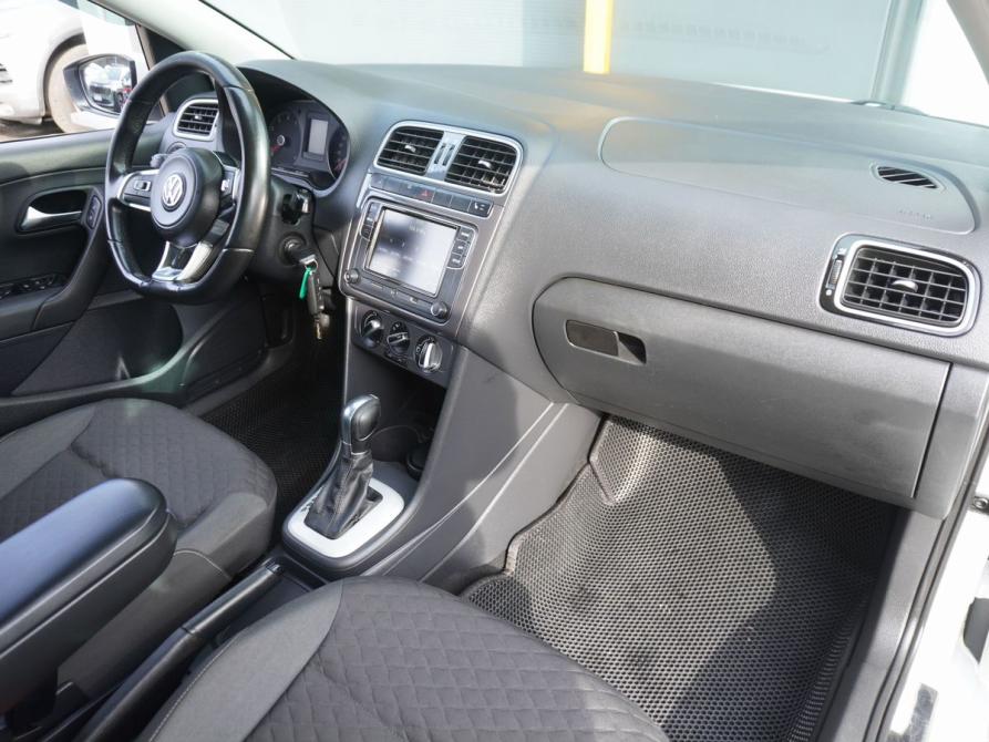 Volkswagen Polo V Рестайлинг Москва  - изображение 10