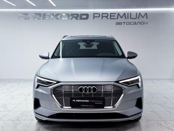 Audi e-tron I с пробегом 2019 года, цена 5 099 990 рублей, 38195 км, внедорожник, Автокод Объявления