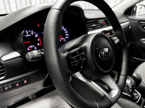Kia Rio IV с пробегом 2019 года, цена 1 300 000 рублей, 106161 км, седан, Автокод Объявления