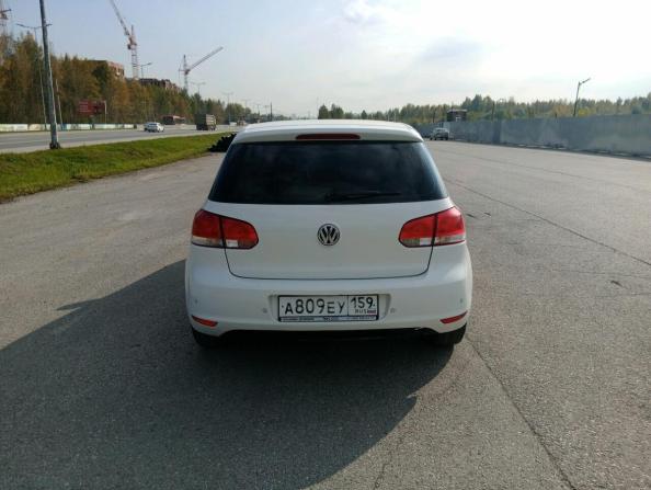 Volkswagen Golf VI с пробегом 2011 года, цена 600 000 рублей, 322000 км, хэтчбек, Автокод Объявления
