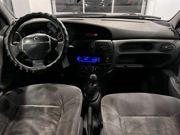 Renault Megane I Рестайлинг с пробегом 2000 года, цена 100 000 рублей, 457676 км, хэтчбек, Автокод Объявления