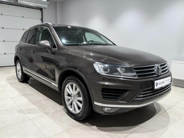 Volkswagen Touareg II Рестайлинг с пробегом 2015 года, цена 2 643 377 рублей, 194828 км, внедорожник, Автокод Объявления