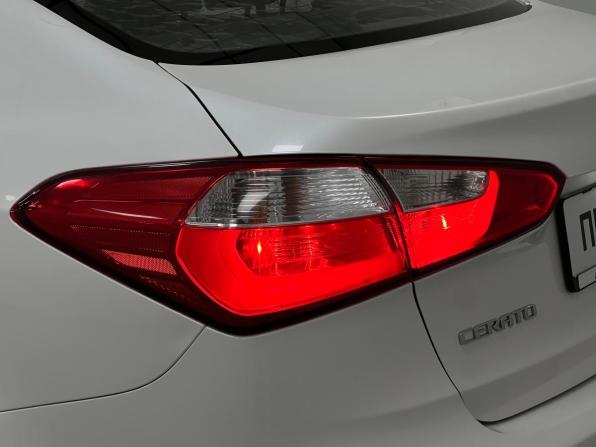 Kia Cerato III с пробегом 2015 года, цена 980 000 рублей, 226662 км, седан, Автокод Объявления