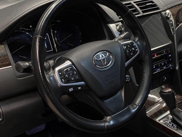 Toyota Camry VII (XV50) Рестайлинг 2 с пробегом 2017 года, цена 2 080 000 рублей, 164144 км, седан, Автокод Объявления