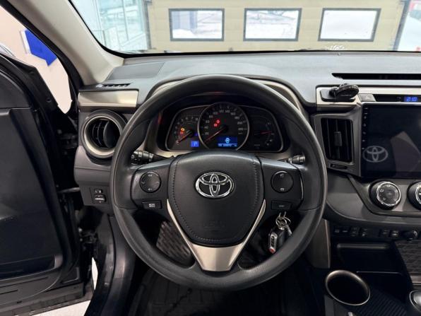 Toyota RAV4 IV (XA40) с пробегом 2014 года, цена 1 365 000 рублей, 296809 км, внедорожник, Автокод Объявления
