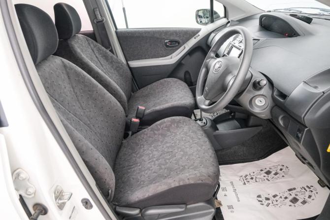 Toyota Vitz II (XP90) с пробегом 2008 года, цена 599 000 рублей, 179623 км, хэтчбек, Автокод Объявления