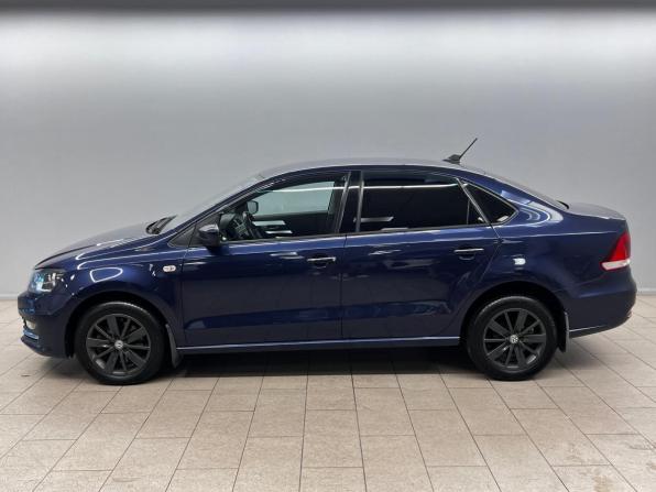 Volkswagen Polo V Рестайлинг с пробегом 2017 года, цена 1 088 000 рублей, 95837 км, седан, Автокод Объявления