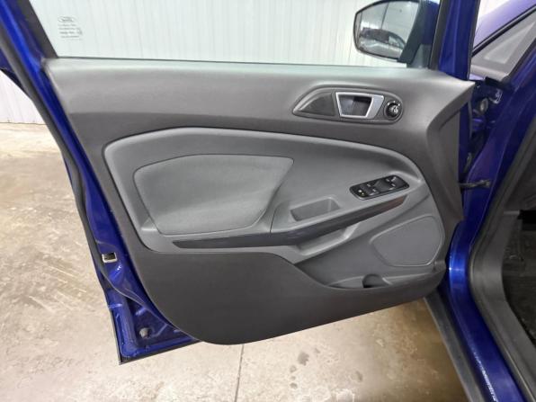 Ford EcoSport II с пробегом 2016 года, цена 877 000 рублей, 216575 км, внедорожник, Автокод Объявления