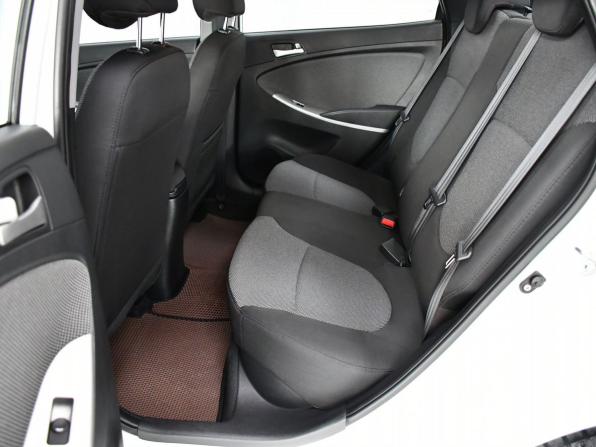 Hyundai Solaris I с пробегом 2013 года, цена 827 000 рублей, 161578 км, седан, Автокод Объявления