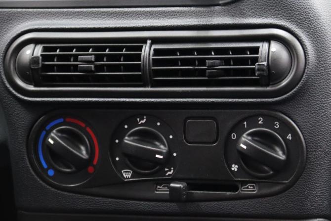 Lada (ВАЗ) Niva Travel I с пробегом 2024 года, цена 1 225 250 рублей, 8026 км, внедорожник, Автокод Объявления