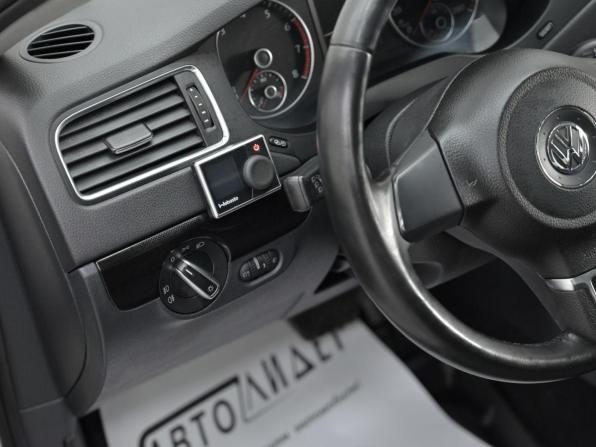 Volkswagen Jetta VI с пробегом 2014 года, цена 619 000 рублей, 126000 км, седан, Автокод Объявления