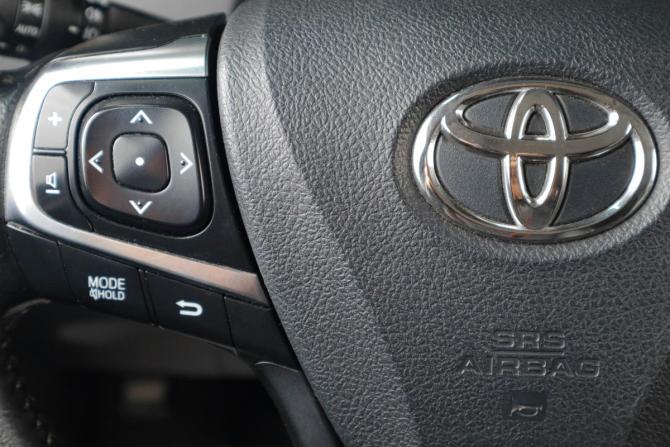 Toyota Camry VII (XV50) Рестайлинг 2 с пробегом 2017 года, цена 2 419 000 рублей, 156000 км, седан, Автокод Объявления