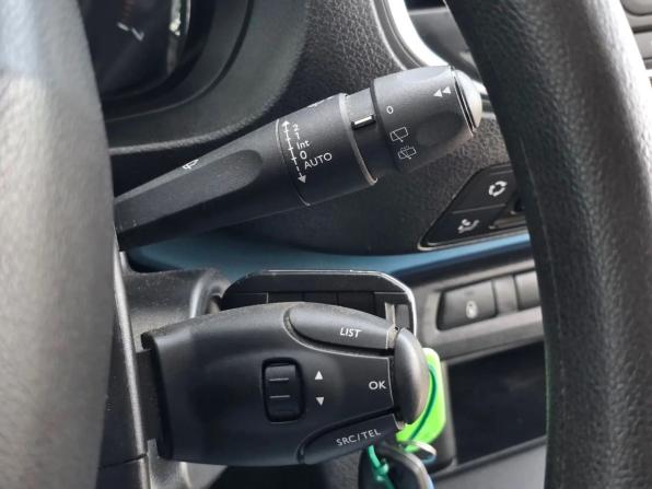 Peugeot Traveller I с пробегом 2017 года, цена 1 759 000 рублей, 160759 км, минивэн, Автокод Объявления
