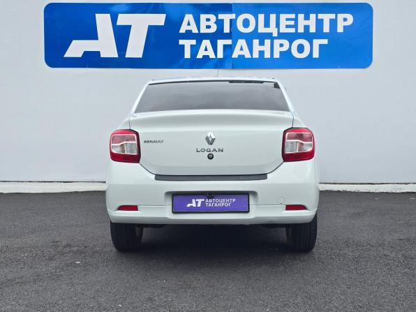 Renault Logan II с пробегом 2016 года, цена 690 000 рублей, 193000 км, седан, Автокод Объявления