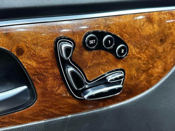 Hyundai Equus II Рестайлинг с пробегом 2015 года, цена 1 550 000 рублей, 146130 км, седан, Автокод Объявления
