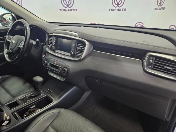 Kia Sorento III Prime Рестайлинг с пробегом 2019 года, цена 2 813 000 рублей, 106330 км, внедорожник, Автокод Объявления