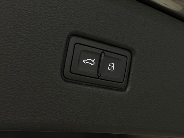 Audi Q5 Sportback I (FY) с пробегом 2021 года, цена 3 850 000 рублей, 52394 км, внедорожник, Автокод Объявления
