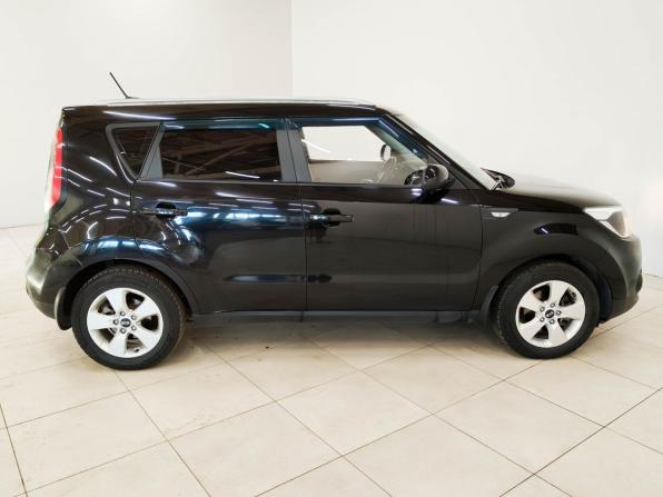 Kia Soul II Рестайлинг с пробегом 2017 года, цена 1 302 000 рублей, 153120 км, хэтчбек, Автокод Объявления