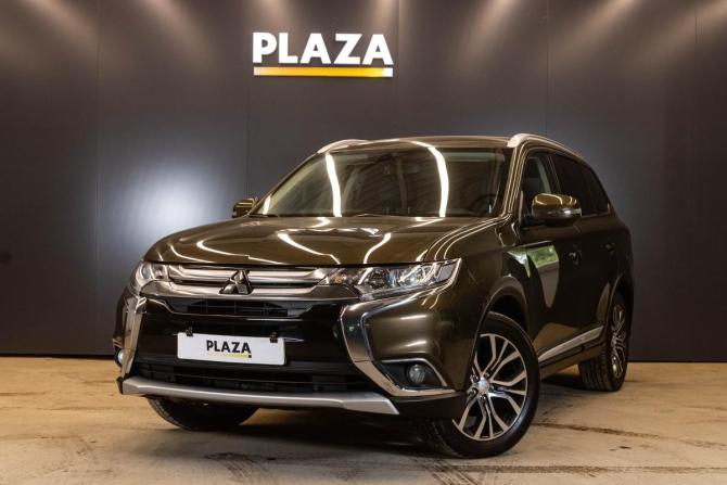 Mitsubishi Outlander III Рестайлинг 2 с пробегом 2015 года, цена 1 679 000 рублей, 181724 км, внедорожник, Автокод Объявления