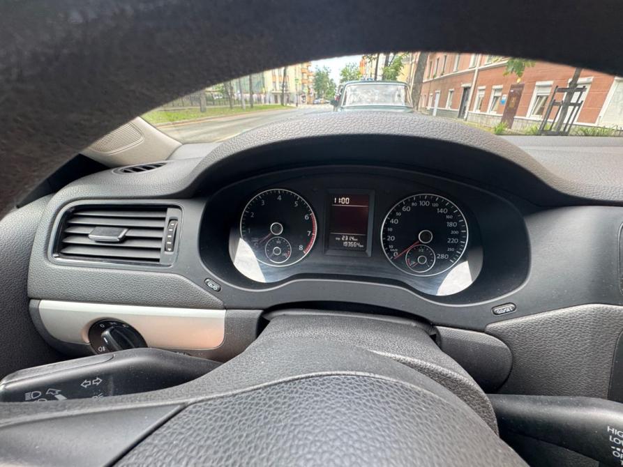 Volkswagen Jetta VI Пермь  - изображение 9