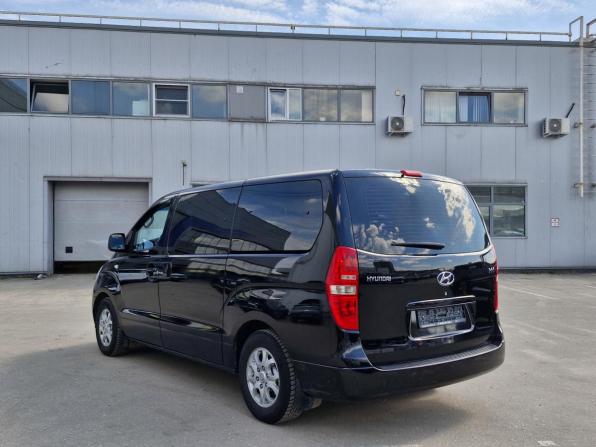 Hyundai H-1 II с пробегом 2011 года, цена 1 399 000 рублей, 172440 км, минивэн, Автокод Объявления
