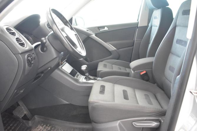 Volkswagen Tiguan I с пробегом 2009 года, цена 1 340 000 рублей, 127000 км, внедорожник, Автокод Объявления
