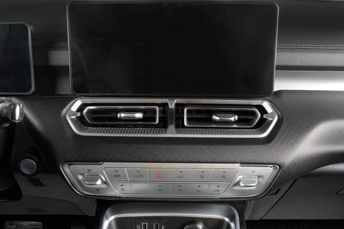Haval H5 II с пробегом 2024 года, цена 3 349 000 рублей, 9201 км, внедорожник, Автокод Объявления