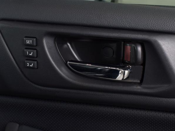 Subaru Outback V с пробегом 2017 года, цена 2 219 999 рублей, 213586 км, универсал, Автокод Объявления