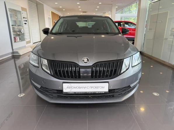 Skoda Octavia III (A7) Рестайлинг с пробегом 2020 года, цена 2 330 000 рублей, 132995 км, лифтбек, Автокод Объявления