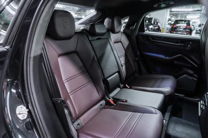 Новый Porsche Cayenne III Рестайлинг 2026 года, цена 25 290 000 рублей, внедорожник, Автокод Объявления