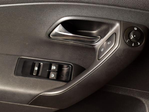Volkswagen Polo V с пробегом 2014 года, цена 709 999 рублей, 185299 км, седан, Автокод Объявления