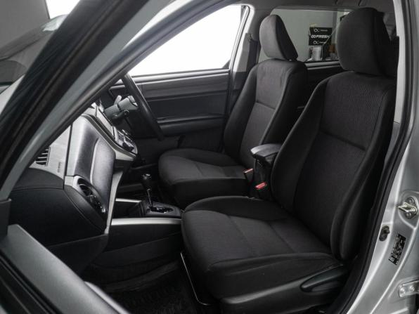 Toyota Corolla XI (E160 E170) Рестайлинг 2 с пробегом 2019 года, цена 1 399 000 рублей, 227047 км, универсал, Автокод Объявления
