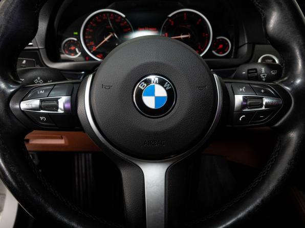 BMW 5 серии VI (F10/F11/F07) Рестайлинг с пробегом 2015 года, цена 1 998 000 рублей, 208012 км, седан, Автокод Объявления