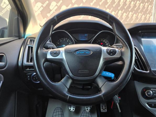 Ford Focus III с пробегом 2014 года, цена 690 000 рублей, 204400 км, седан, Автокод Объявления
