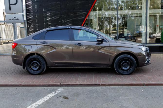 Lada (ВАЗ) Vesta I с пробегом 2021 года, цена 885 000 рублей, 73531 км, седан, Автокод Объявления