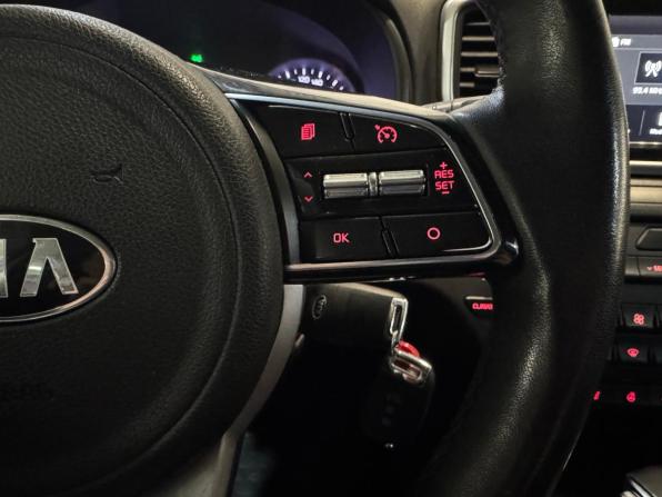 Kia Sportage IV Рестайлинг с пробегом 2019 года, цена 1 769 000 рублей, 183000 км, внедорожник, Автокод Объявления